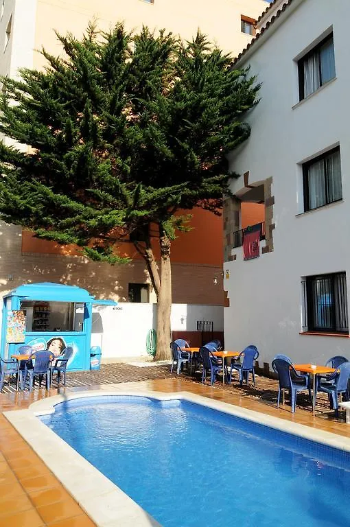 Apartamentos AR Family Caribe Lloret de Mar 0*,