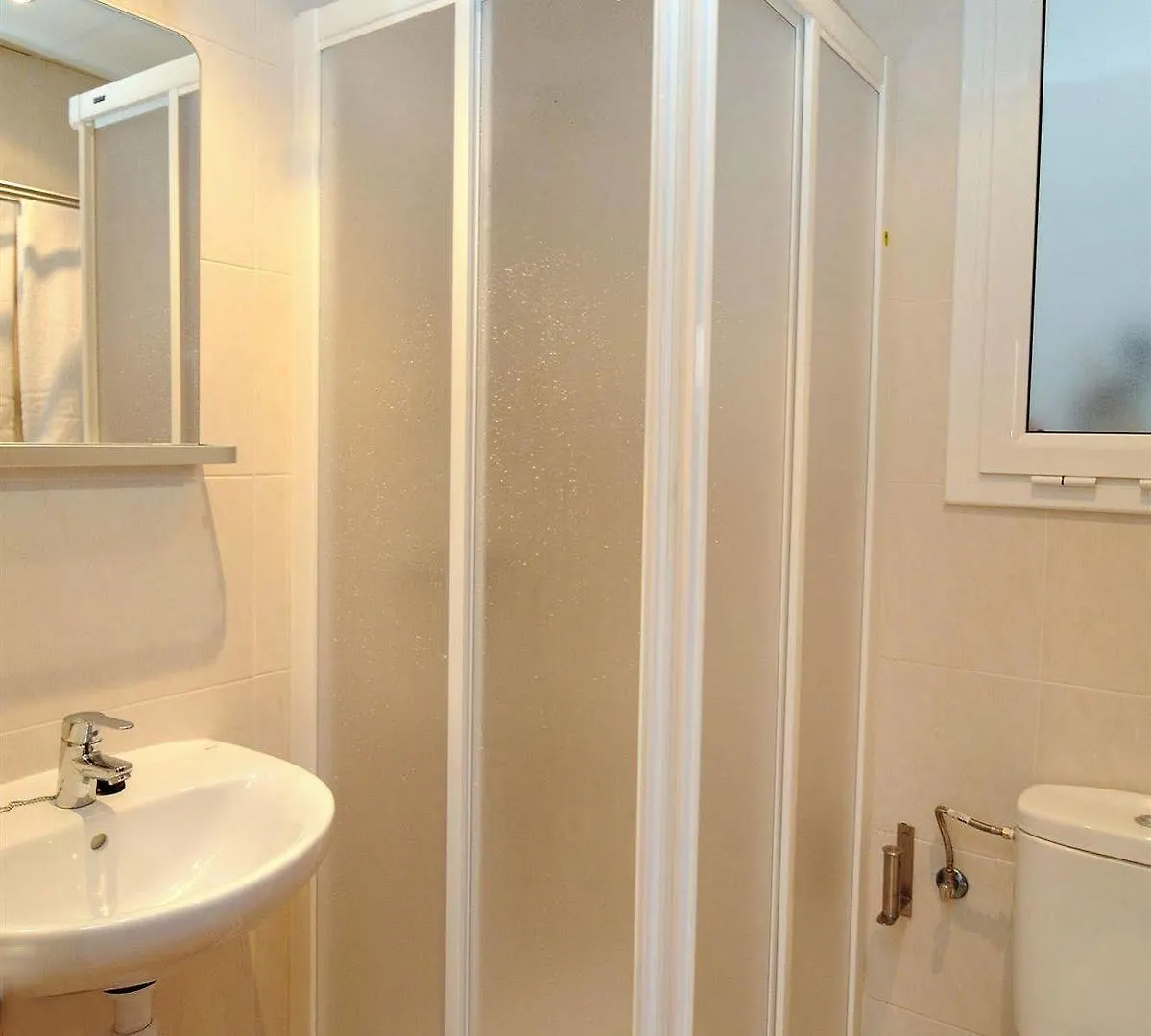 Apartamentos AR Family Caribe Lloret de Mar