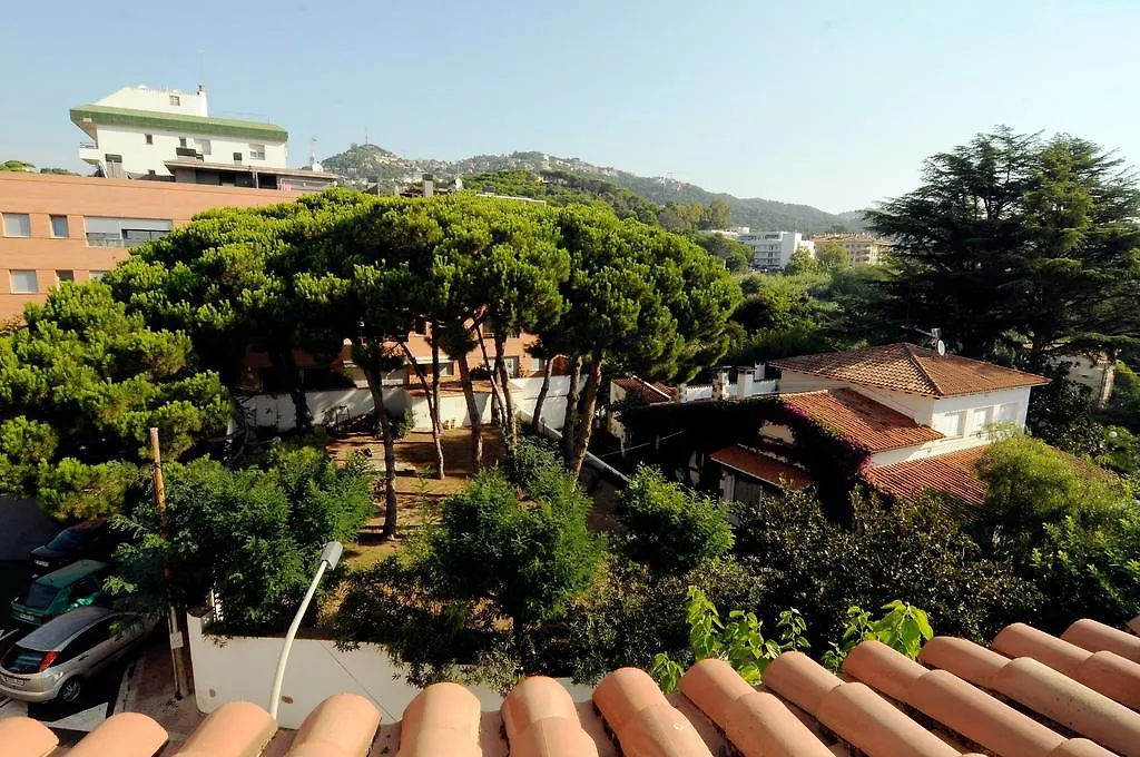 Apartamentos AR Family Caribe Lloret de Mar