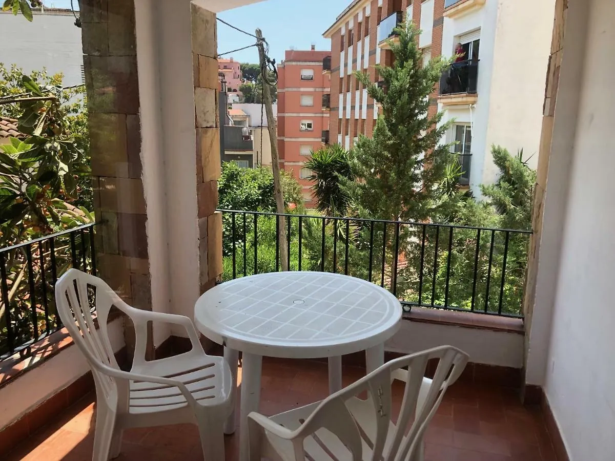 Apartamentos AR Family Caribe Lloret de Mar 0*,  España